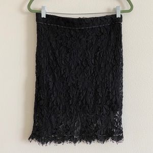 Simply styled ‘missy’ lace pencil skirt in black